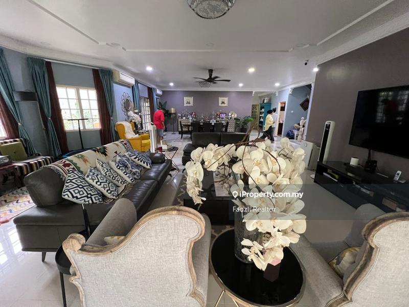 Bungalow House for Sale in Taman TAR, Ampang by Fadzli Realtor - iProperty.com.my