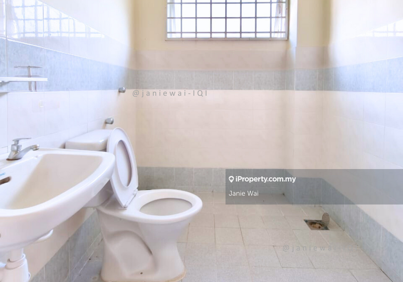 Rumah Berangkai 2 Tingkat untuk Dijual di Taman Merpati, Seremban oleh Janie Wai - iProperty.com.my