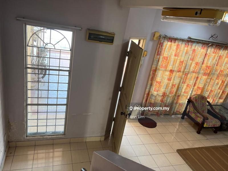 Rumah Teres 2-Tingkat untuk Dijual di Taman Putra Prima, Puchong oleh Ann Lim - iProperty.com.my