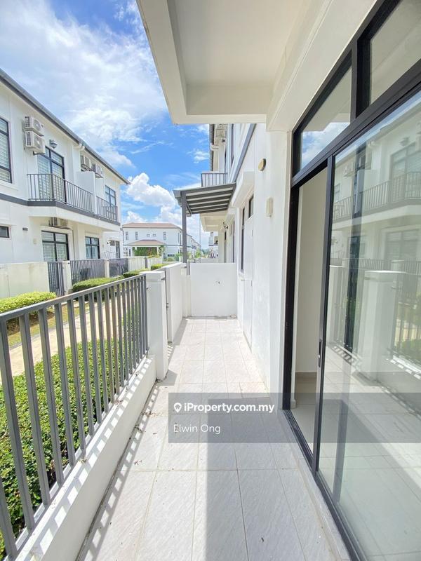 Rumah Teres 2-Tingkat untuk Dijual di Eco Grandeur Graham ( Type C )Facing Garden, Puncak Alam oleh Elwin Ong - iProperty.com.my
