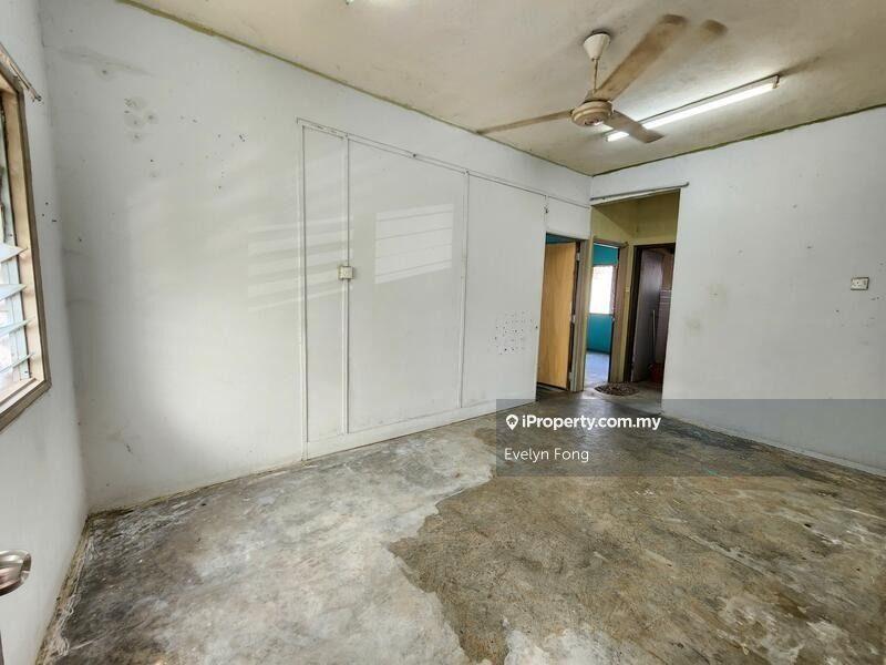 For Sale - Flat Taman Alam Megah