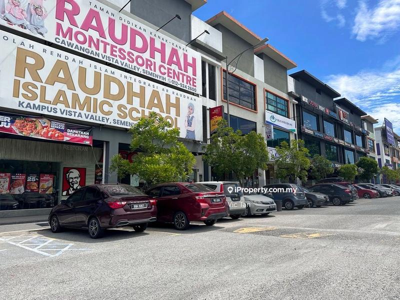Shop for Sale in Semenyih, Selangor by Vic Tan - iProperty.com.my