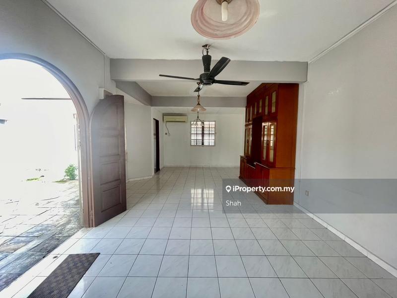 Rumah Teres 2-Tingkat untuk Dijual di SS19, Subang Jaya oleh Shah - iProperty.com.my
