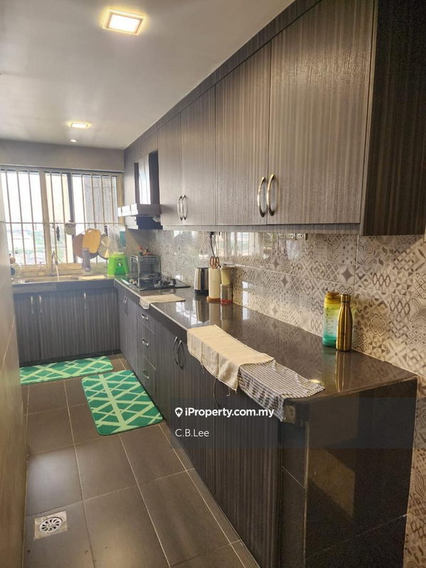 Kondominium untuk Dijual di Spring Villa Condominium oleh C.B.Lee - iProperty.com.my