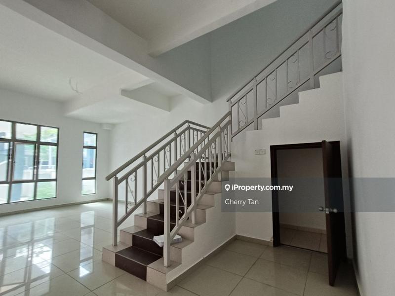 Rumah Berangkai 2 Tingkat untuk Dijual di 24x75 Big 2 Storey Taman Saujana Tehel Bukit Katil, Bukit Katil oleh Cherry Tan - iProperty.com.my