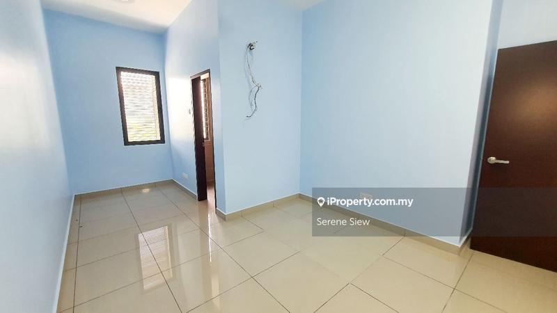 Rumah Berangkai 3 Tingkat untuk Dijual di Taman Putra Prima, Puchong oleh Serene Siew - iProperty.com.my