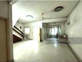 2-storey Terraced House untuk Dijual di Taman Bangsar, Bangsar oleh Jasbir Singh - Living Room - iProperty.com.my