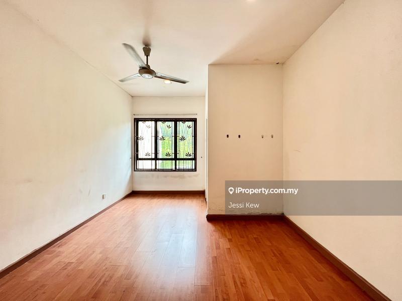 Semi-Detached House for Sale in Hijauan Residence, Ulu Langat by Jessi Kew - iProperty.com.my