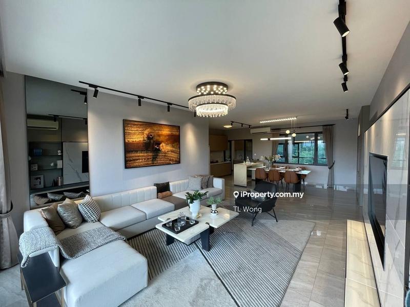 For Sale - Baron Residence @ Lake City