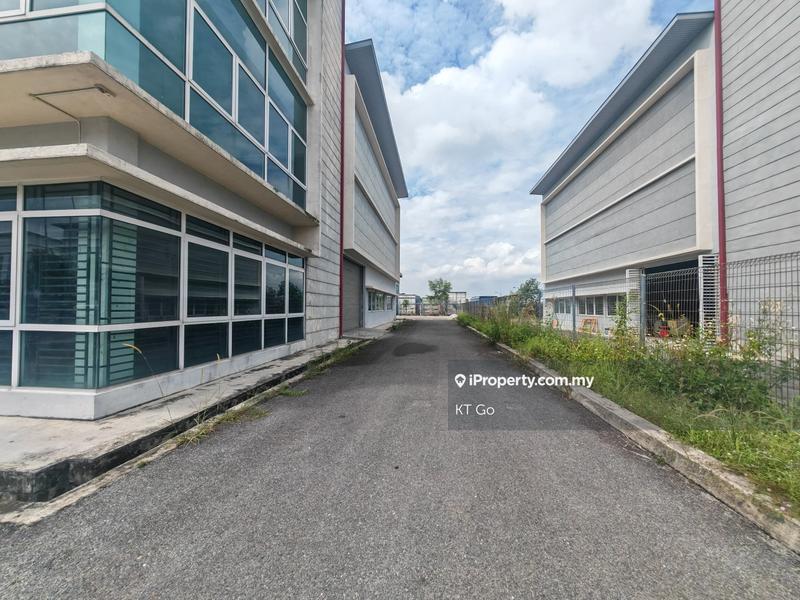 Kilang Berkembar untuk Disewa di Seksyen 27, Shah Alam oleh KT Go - iProperty.com.my