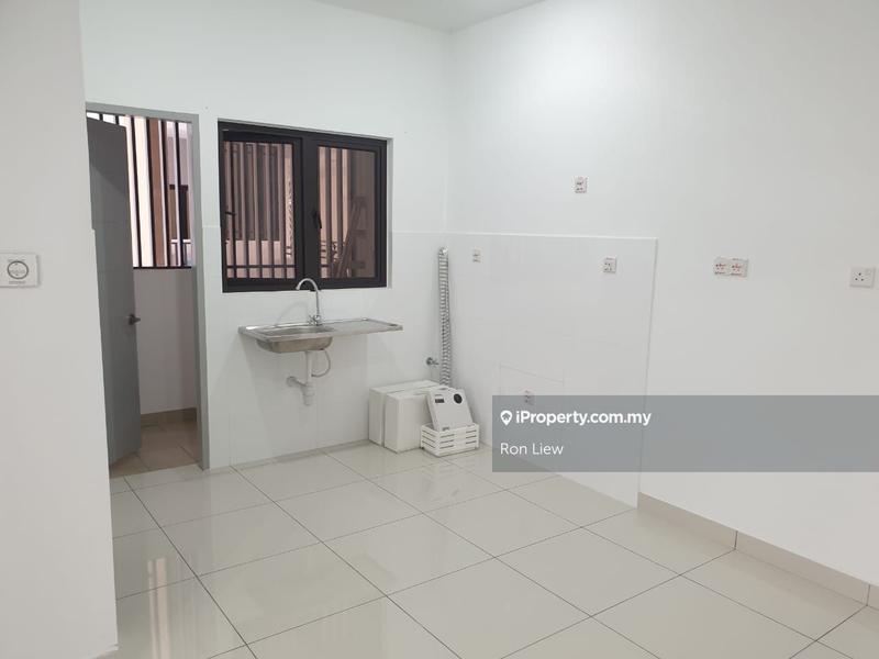 Service Residence for Sale in Ten Kinrara by Ron Liew - iProperty.com.my