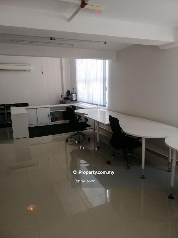 Pejabat untuk Disewa di Kelana Jaya, Petaling Jaya oleh Kenny Yong - iProperty.com.my