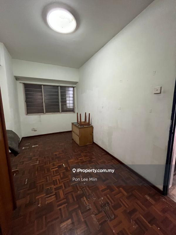 Apartment for Sale in Pangsapuri Seri Gembira by Pon Lee Miin - iProperty.com.my