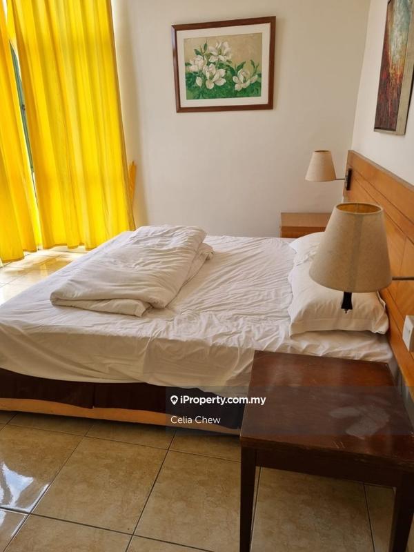 Service Residence for Sale in Gold Coast Malacca International Resort by Celia Chew - iProperty.com.my
