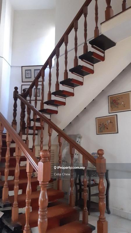 Rumah Berkembar untuk Dijual di Seksyen 22, Damansara Jaya, Petaling Jaya oleh Celia Chew - iProperty.com.my