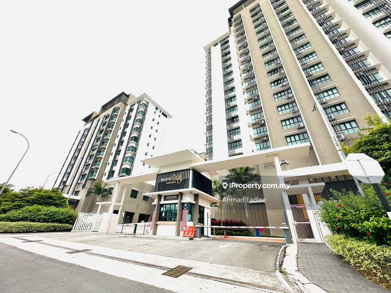 For Sale - Lake Vista Residence (Tasik Vista Residen)