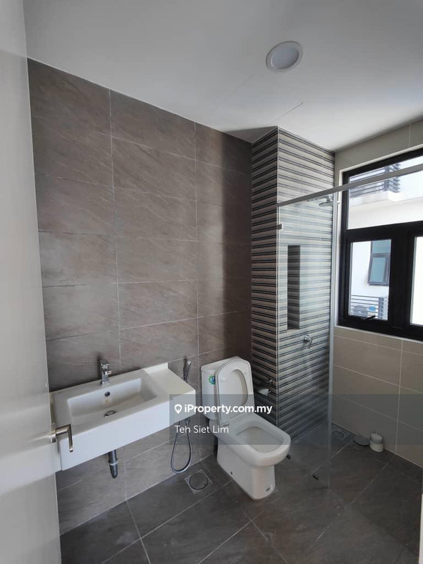 Condominium for Rent in Sky Condominium (Skyz Residence) by Teh Siet Lim - iProperty.com.my