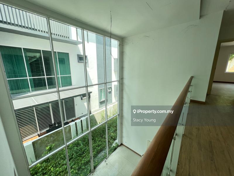 Rumah Berkembar untuk Dijual di Bandar Sungai Long, Cheras oleh Stacy Young - iProperty.com.my
