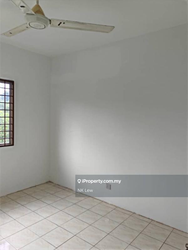 Pangsapuri untuk Disewa di Desaminium Rimba oleh NK Lew - iProperty.com.my
