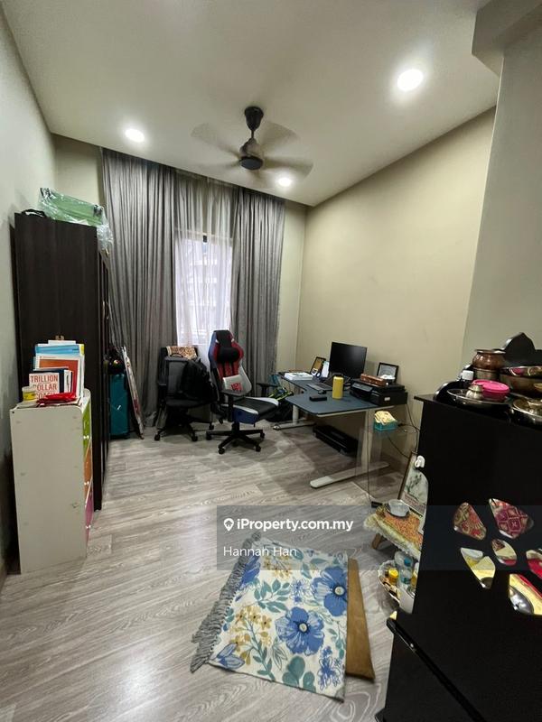 Service Residence for Sale in South View by Hannah Han - iProperty.com.my