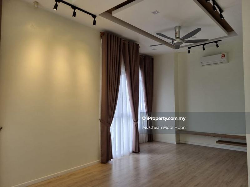Rumah Berkembar untuk Dijual di Seksyen 9, Kota Damansara oleh Ms Cheah Mooi Hoon - iProperty.com.my