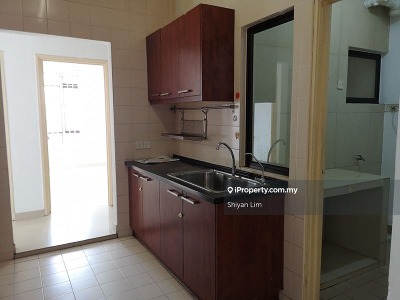 Condominium for Sale in Royal Domain Sri Putramas 2 by Shiyan Lim - iProperty.com.my