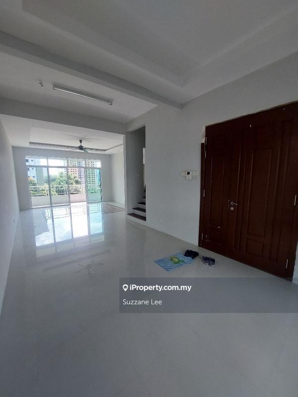 Rumah Berkembar untuk Dijual di Taman Bukit Jambul, Bukit Jambul oleh Suzzane Lee - iProperty.com.my