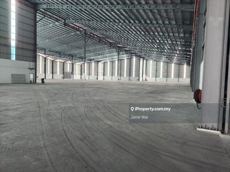 Warehouse for Sale in Northport, Port Klang (Pelabuhan Klang) by Janie Wai - iProperty.com.my