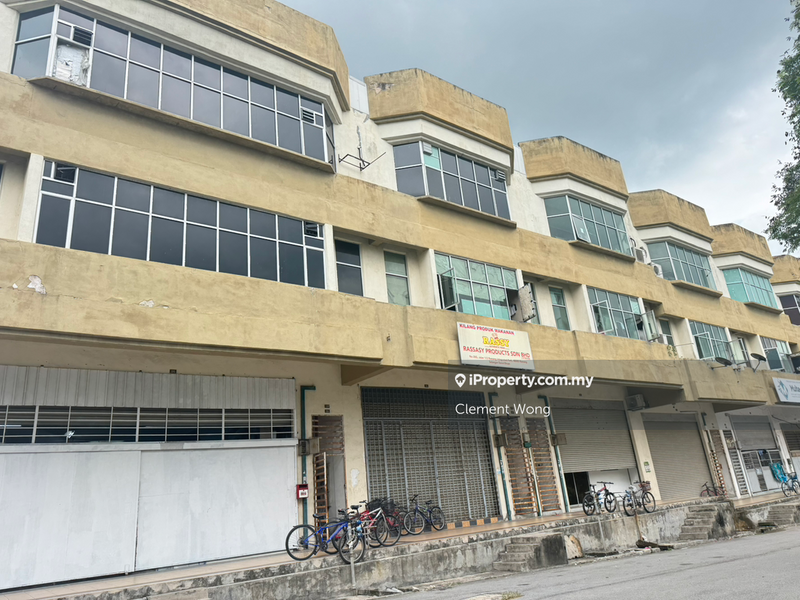 For Sale - Rawang Integrated Industrial Park 3 storey shop