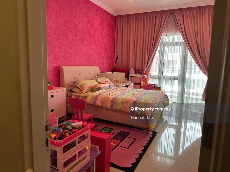 Rumah Berangkai 3 Tingkat untuk Dijual di Avens Residence, Southville City, Dengkil oleh Hannah Tan - iProperty.com.my