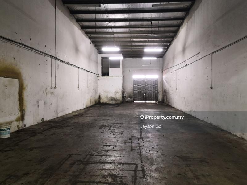 For Rent - Rawang 1.5 Storey Link Factory