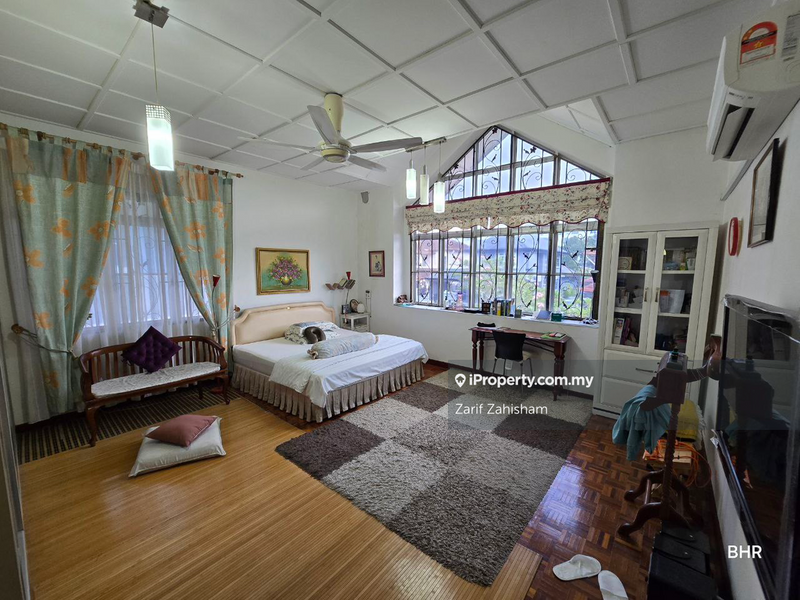 Banglo untuk Dijual di Bandar Seri Putra, Bangi oleh Zarif Zahisham - iProperty.com.my