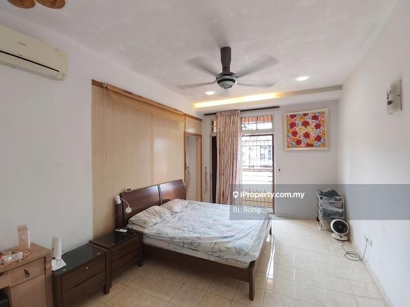 Rumah Berkembar untuk Dijual di Taman Cheng Setia, Cheng oleh BL Bong - iProperty.com.my