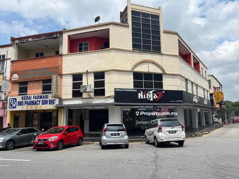 Shop for Sale in Pusat Bandar Baru Rawang, Rawang by Jansen Chow - iProperty.com.my