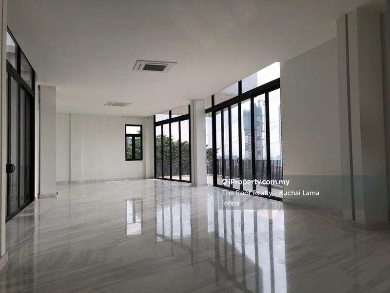 Bungalow House untuk Dijual di Country Heights Damansara, Kuala Lumpur oleh Rinna - iProperty.com.my