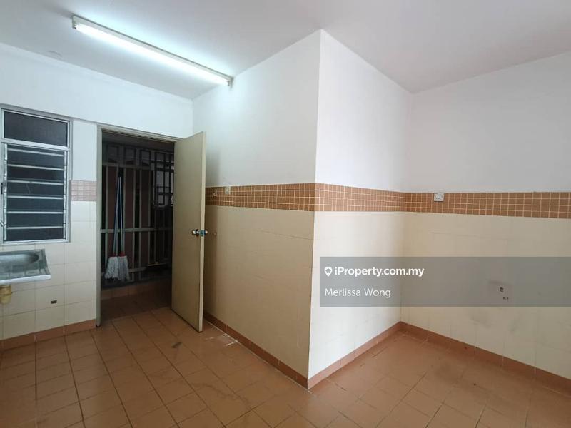 Kondominium untuk Dijual di Perdana Exclusive oleh Merlissa Wong - iProperty.com.my