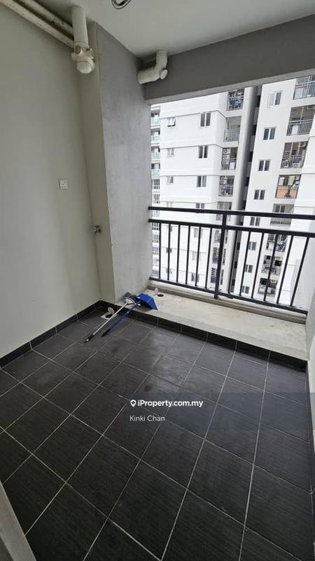 Service Residence for Sale in Maxim Residences by Kinki Chan - iProperty.com.my