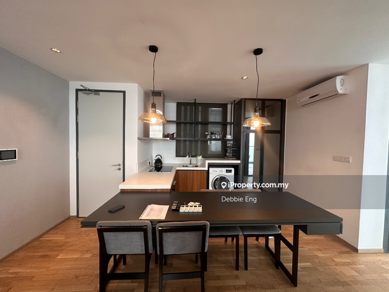 For Rent - Twy Duplex Condos