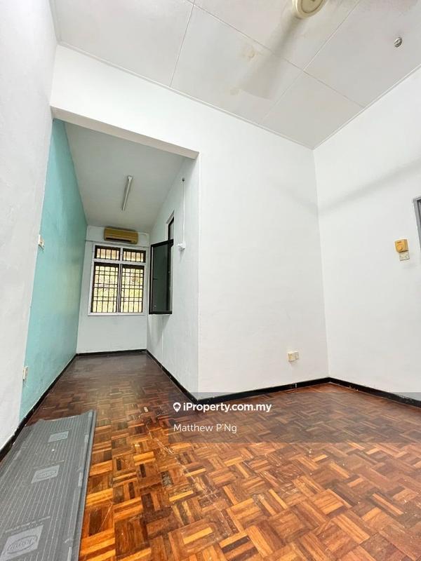 2-storey Terraced House for Sale in Cangkat Sungai Ara, Sungai Ara by Matthew P'Ng - iProperty.com.my