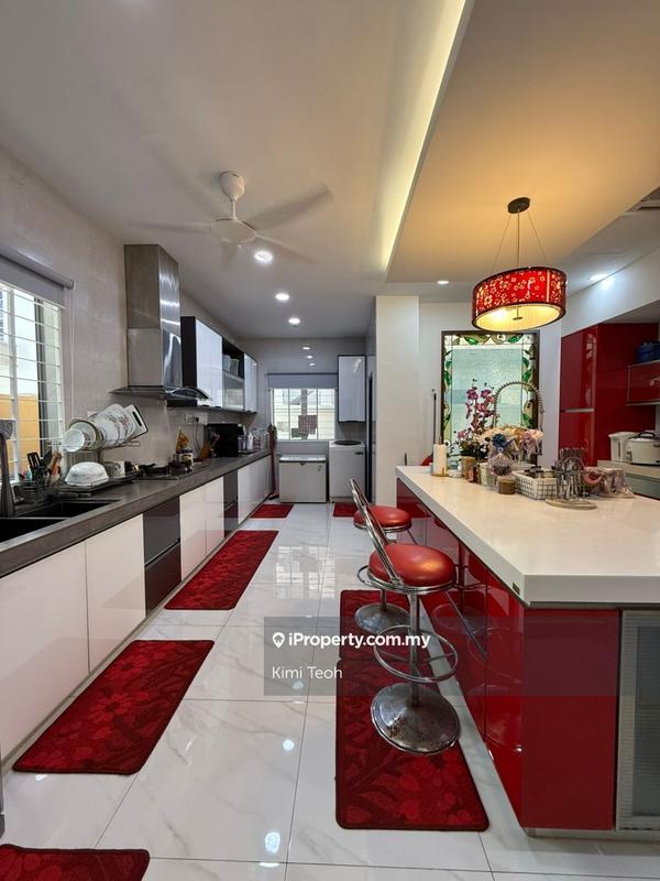 Rumah Berkembar untuk Dijual di Taman Saujana, Klang oleh Kimi Teoh - iProperty.com.my