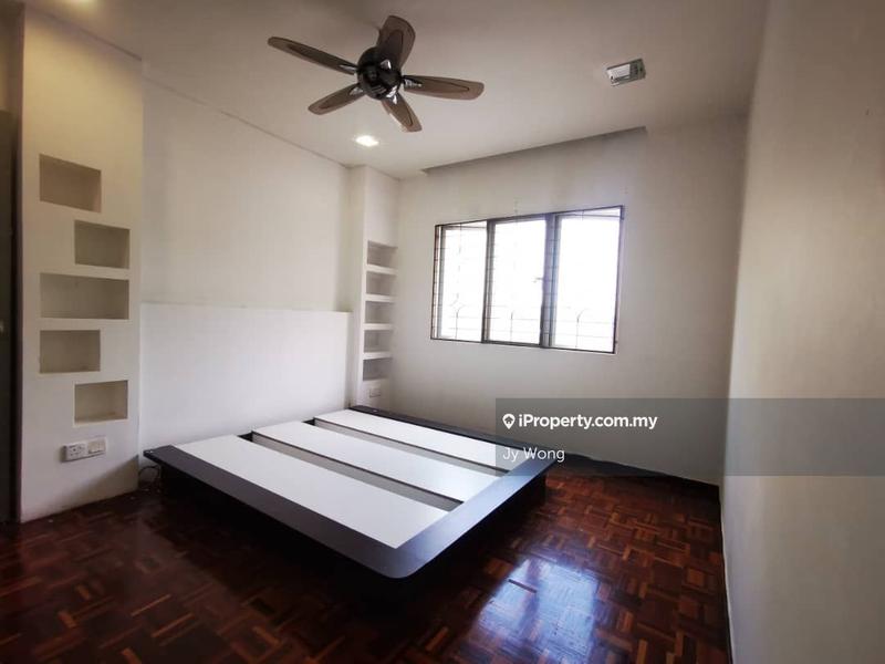 For Sale - Pangsapuri Saraka