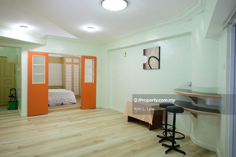 For Sale - Golden Hills Resort (Amber Court Apartment)