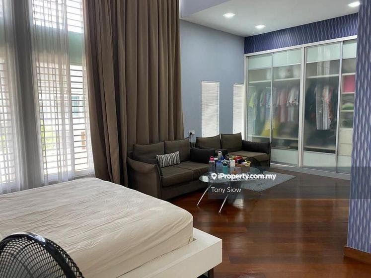 Bungalow House for Sale in USJ Heights, Subang Jaya by Tony Siow - iProperty.com.my