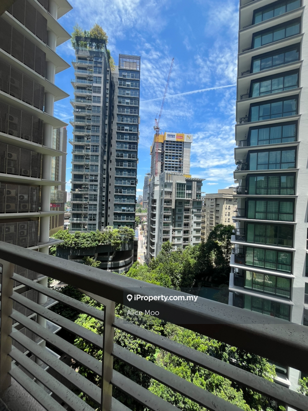 For Sale - Hampshire Park Condominium