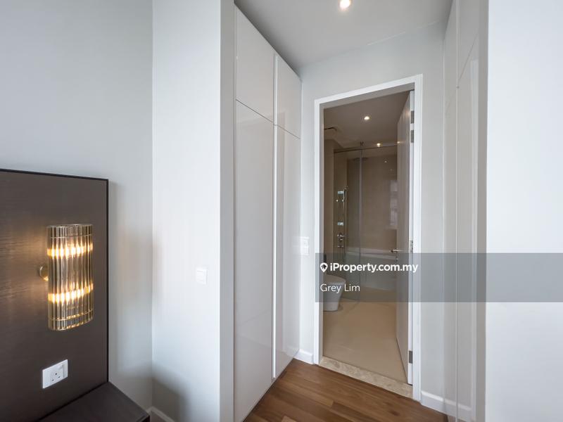 For Sale - Pavilion Ceylon Hill