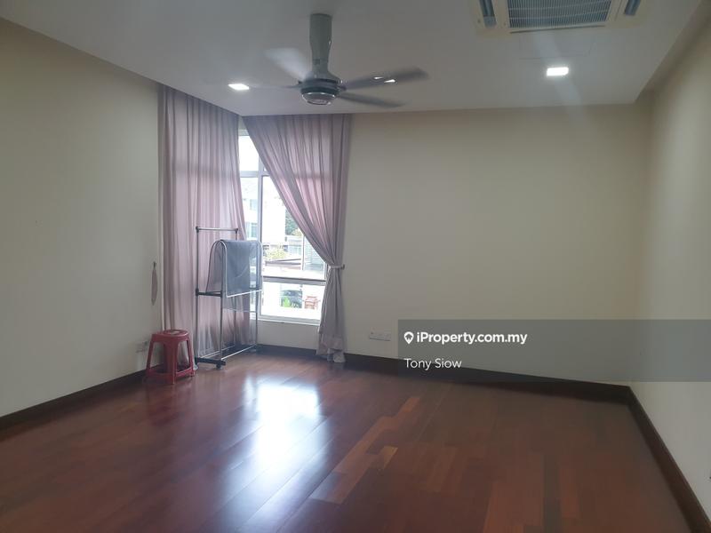 Bungalow House for Sale in USJ Heights, Subang Jaya by Tony Siow - iProperty.com.my