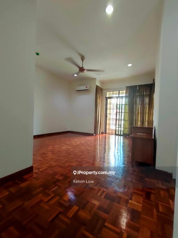 Townhouse for Sale in Kota Damansara, Selangor by Kelvin Low - iProperty.com.my