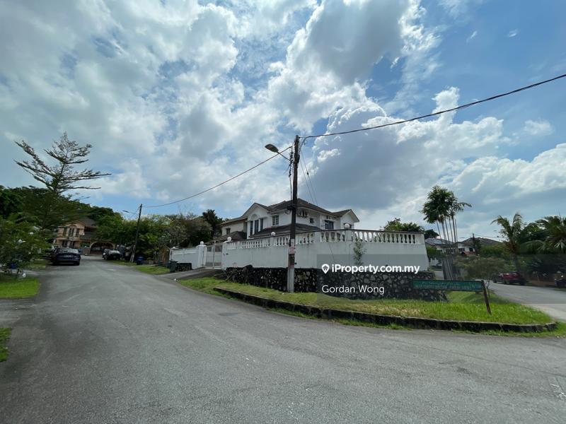 Rumah Berkembar untuk Dijual di Seksyen 9, Shah Alam oleh Gordan Wong - iProperty.com.my