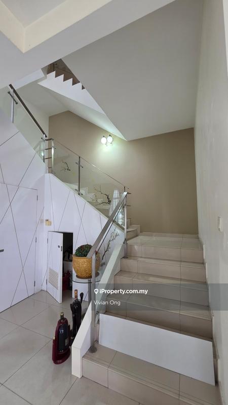 Banglo untuk Dijual di D'alpinia, Puchong oleh Vivian Ong - iProperty.com.my