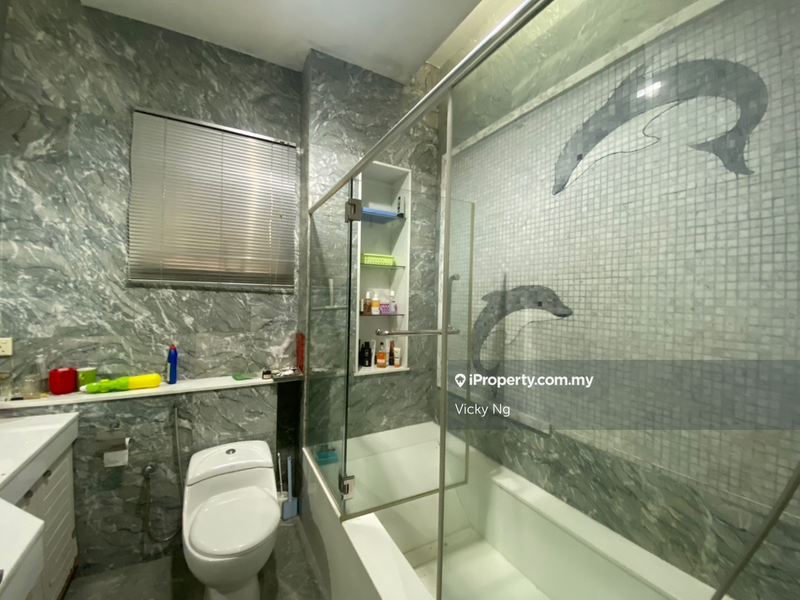 Bungalow House for Sale in Kayangan Heights, Shah Alam by Vicky Ng - iProperty.com.my
